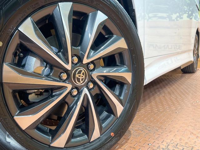 TOYOTA VOXY HYBRID 2026 Image 31