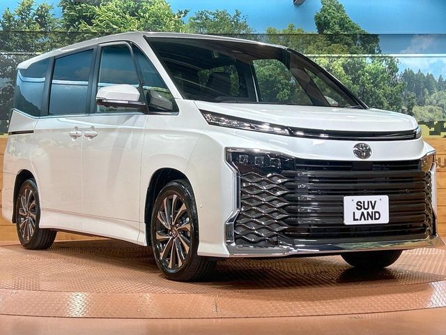 TOYOTA VOXY HYBRID 2026 Image 31