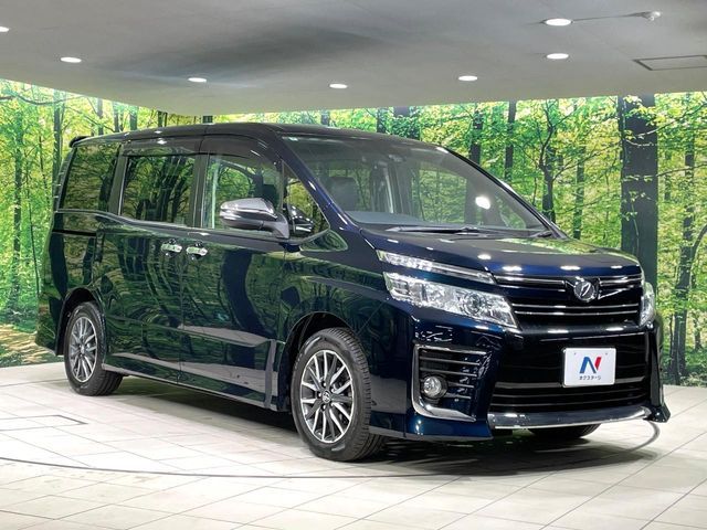 TOYOTA VOXY 2016 Image 31