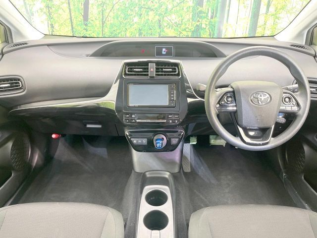 TOYOTA PRIUS 2019 Image 31