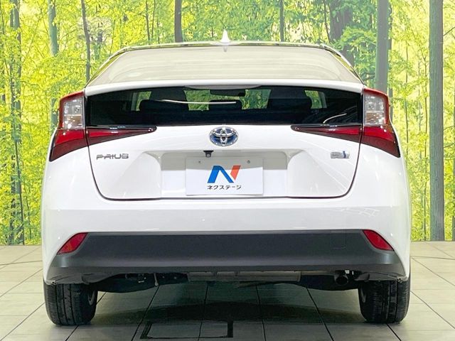 TOYOTA PRIUS 2019 Image 31