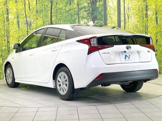 TOYOTA PRIUS 2019 Image 31