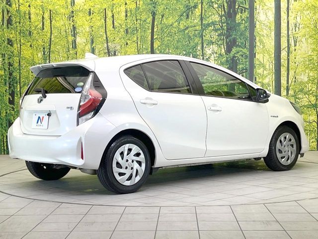 TOYOTA AQUA 2019 Image 31