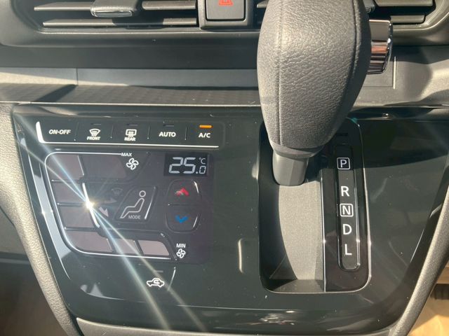 NISSAN ROOX 2025 Image 31