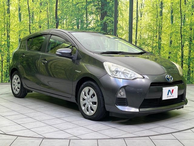 TOYOTA AQUA 2013 Image 31