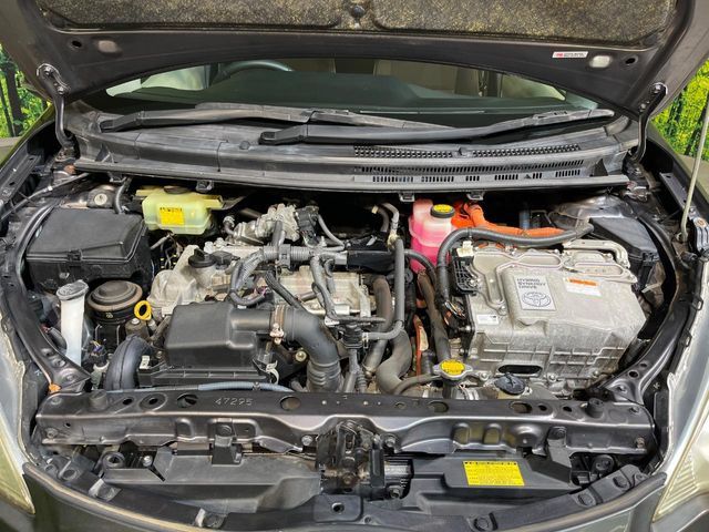 TOYOTA AQUA 2013 Image 31