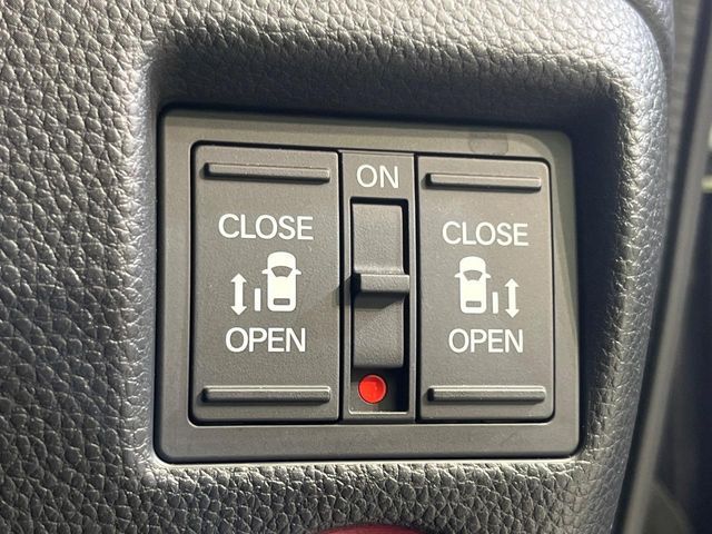 HONDA N BOX CUSTOM 2019 Image 31