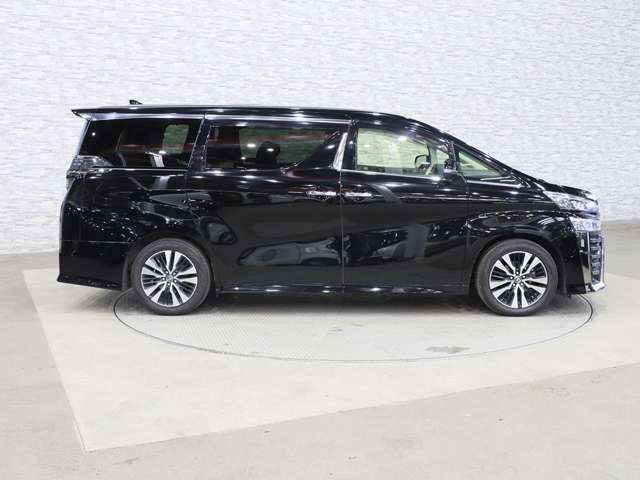 TOYOTA VELLFIRE 2019 Image 31