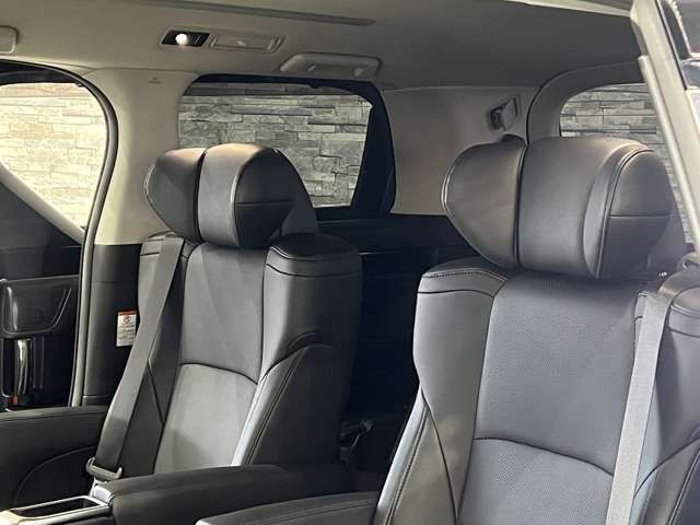 TOYOTA VELLFIRE 2018 Image 31