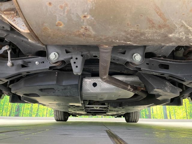 TOYOTA C-HR 2017 Image 31