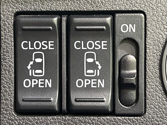 DAIHATSU TANTO CUSTOM 4WD 2017 Image 31