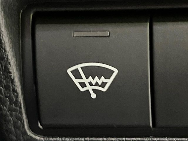 TOYOTA COROLLA CROSS HYBRID 2024 Image 31