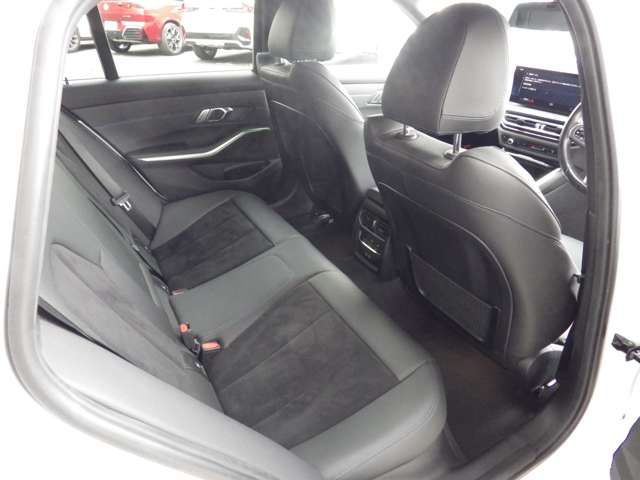 BMW 3SERIES TOURING 2023 Image 31