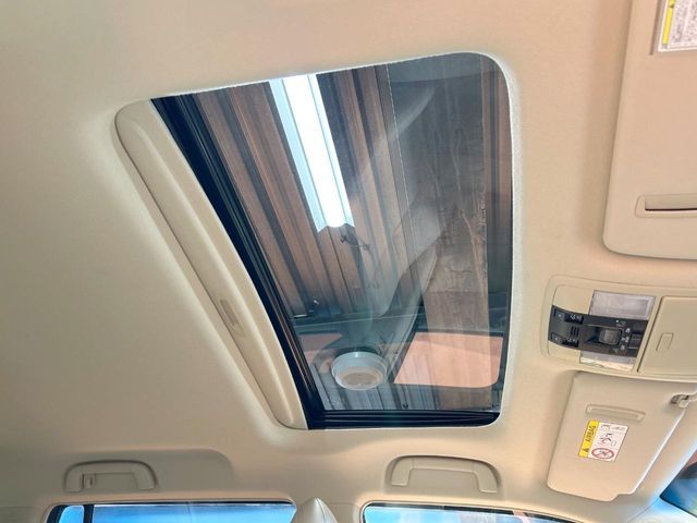 TOYOTA LANDCRUISER PRADO 2023 Image 31