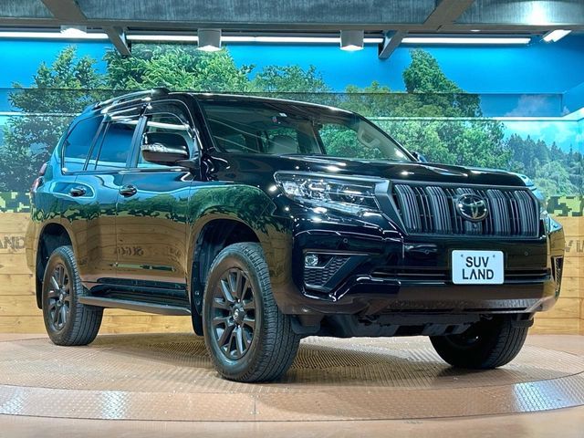 TOYOTA LANDCRUISER PRADO 2023 Image 31