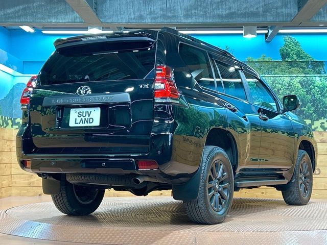 TOYOTA LANDCRUISER PRADO 2023 Image 31