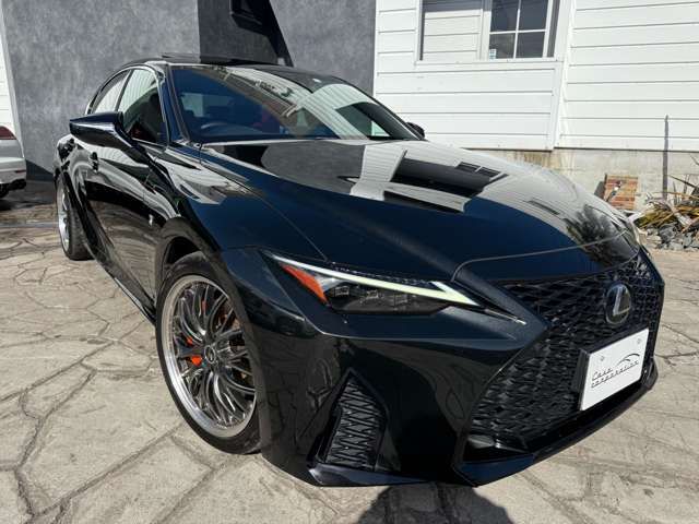 TOYOTA LEXUS IS300H 2023 Image 31