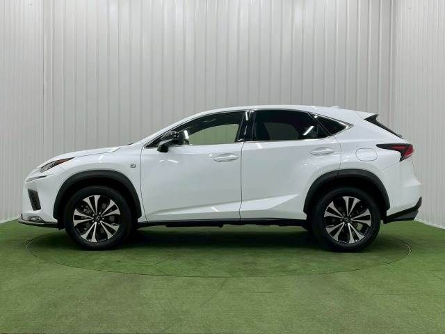 TOYOTA LEXUS NX300 2019 Image 31