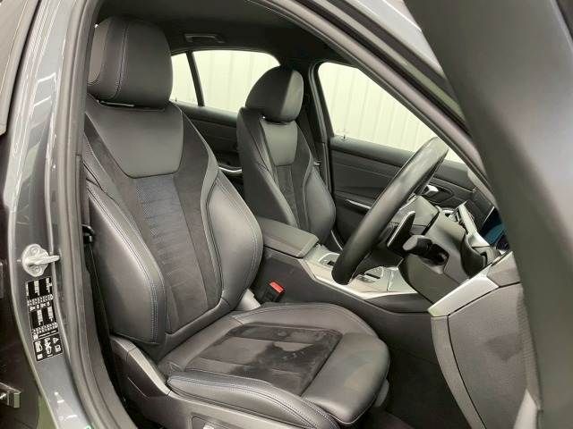 BMW 3SERIES SEDAN 2021 Image 31
