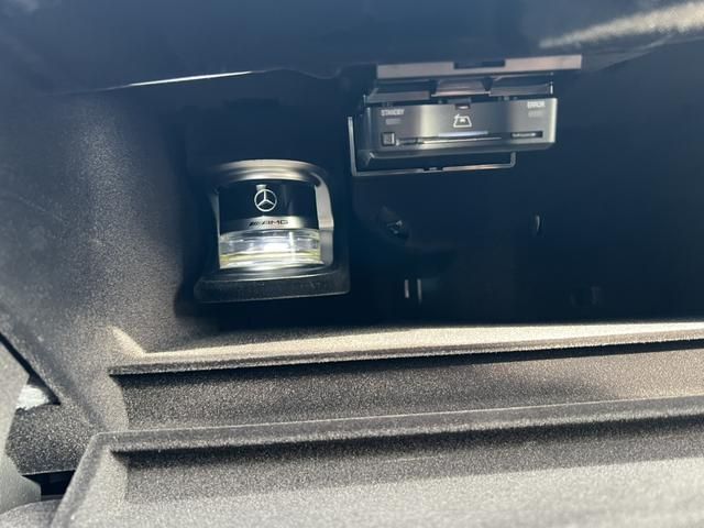 MERCEDES BENZ MERCEDES AMG EQE 2024 Image 31