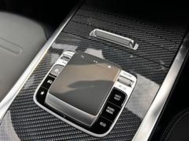 MERCEDES BENZ G CLAS 2024 Image 31