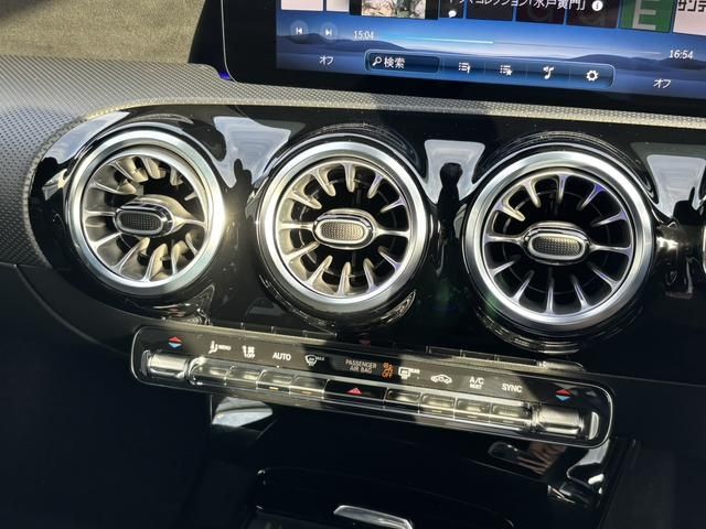 MERCEDES BENZ CLA CL 2025 Image 31