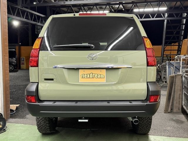 TOYOTA LANDCRUISER PRADO 2004 Image 31