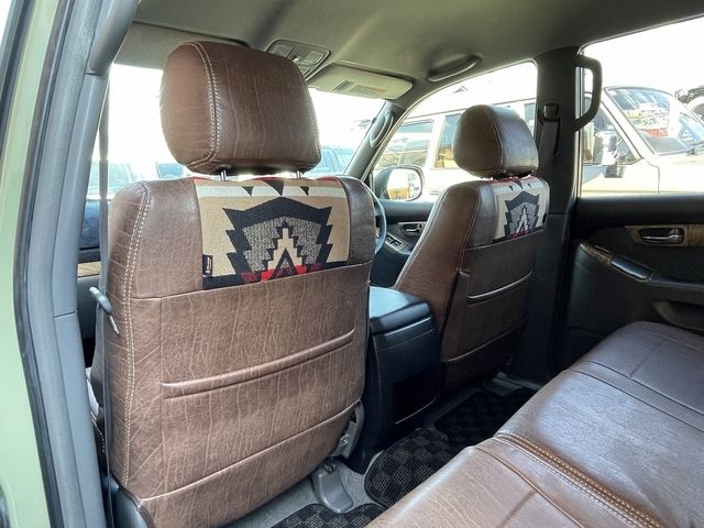 TOYOTA LANDCRUISER PRADO 2004 Image 31