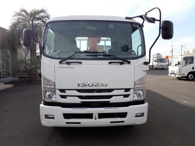 ISUZU FORWARD 2018 Image 31