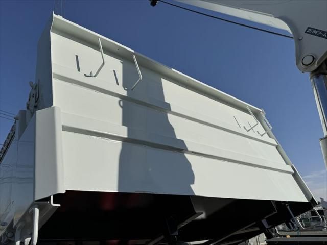 MITSUBISHI CANTER 2020 Image 31