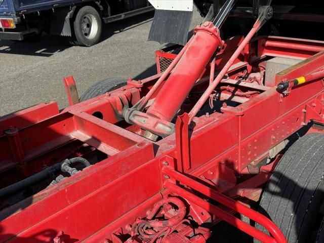 MITSUBISHI CANTER 2020 Image 31