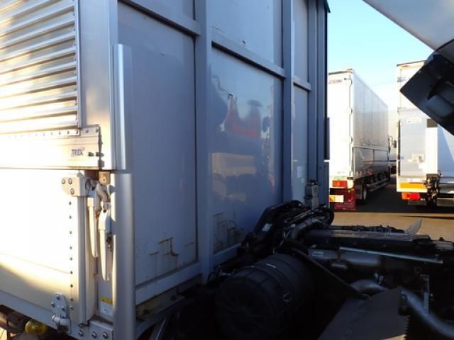 MITSUBISHI FUSOU FIGHTER 2018 Image 31