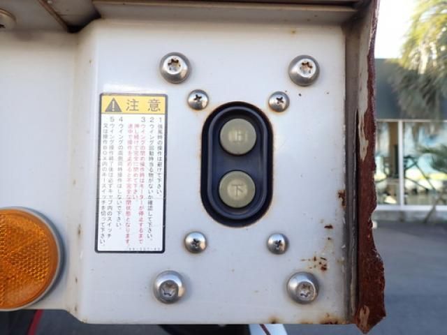 MITSUBISHI FUSOU FIGHTER 2018 Image 31