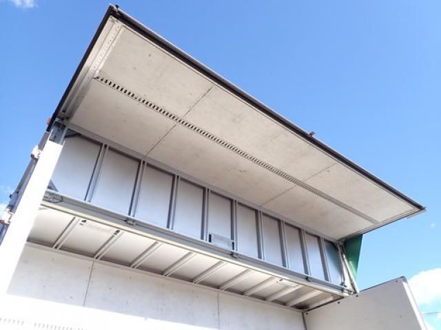 MITSUBISHI FUSOU FIGHTER 2018 Image 31