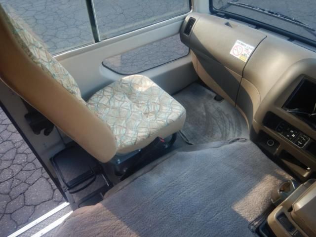 MITSUBISHI ROSA 2013 Image 31