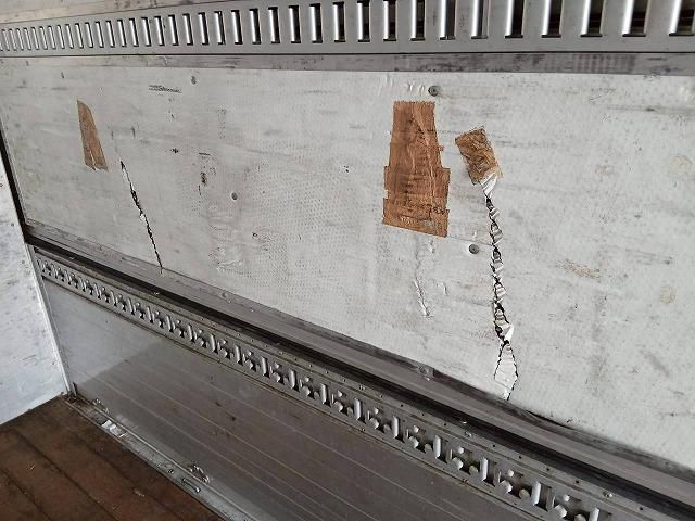 MITSUBISHI FUSOU FIGHTER 2014 Image 31