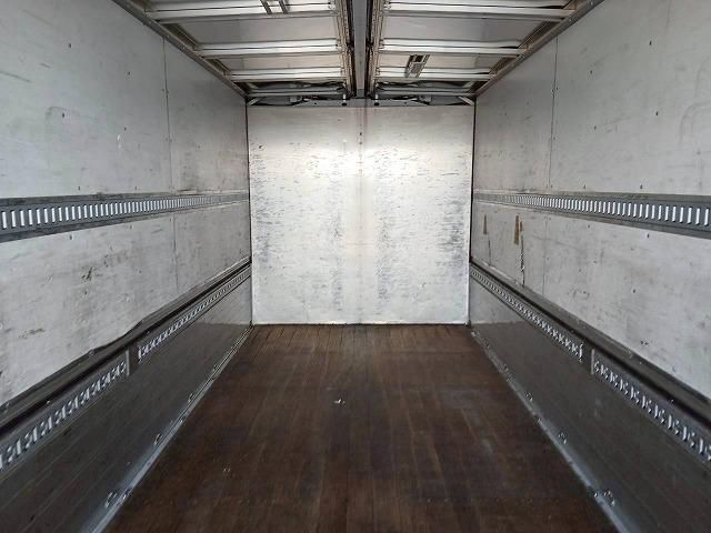 MITSUBISHI FUSOU FIGHTER 2014 Image 31