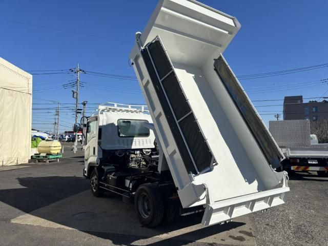 ISUZU FORWARD 2017 Image 31