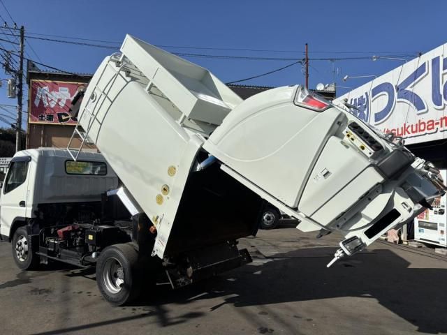 MITSUBISHI CANTER 2020 Image 31