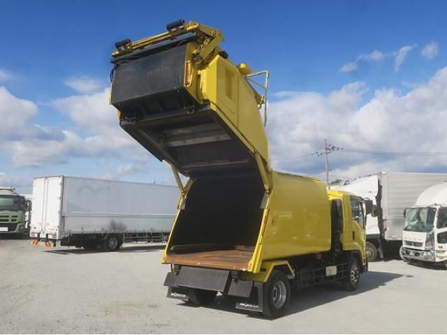 ISUZU FORWARD 2018 Image 31