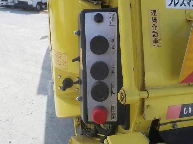 ISUZU FORWARD 2018 Image 31