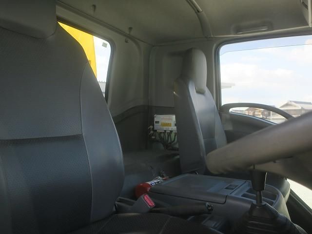 ISUZU FORWARD 2018 Image 31