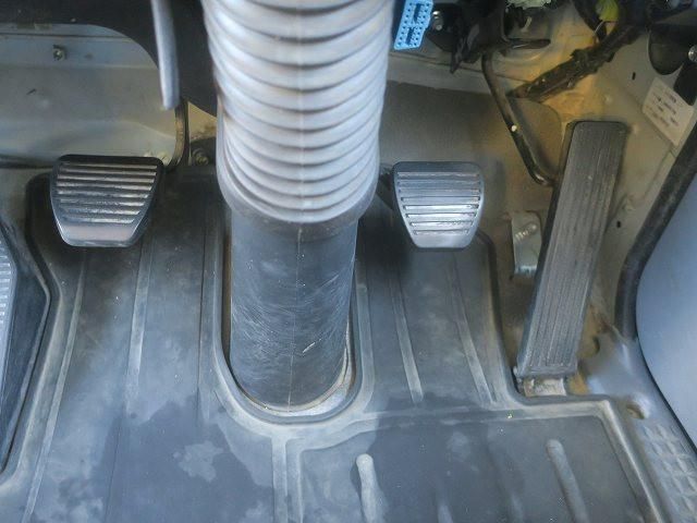 ISUZU FORWARD 2018 Image 31