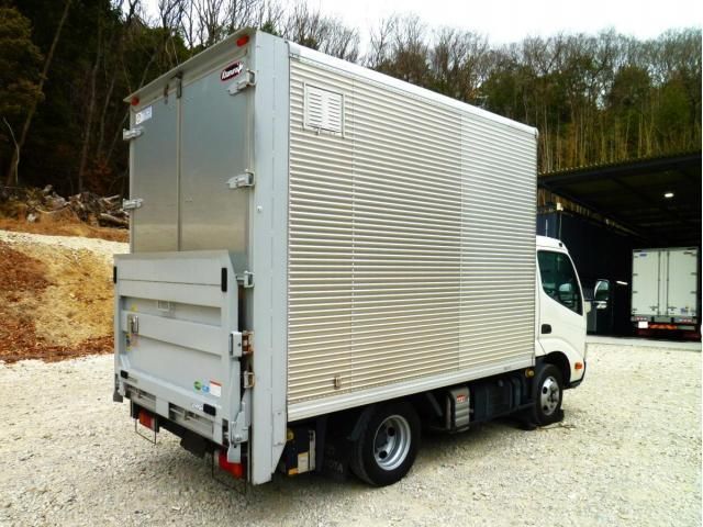 TOYOTA DYNA 2021 Image 31