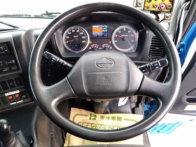 HINO PROFIA 2013 Image 31