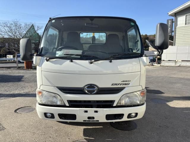 HINO DUTRO 2011 Image 31