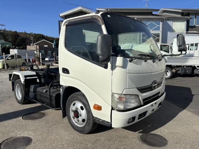 HINO DUTRO 2011 Image 31