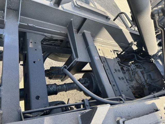 HINO DUTRO 2011 Image 31