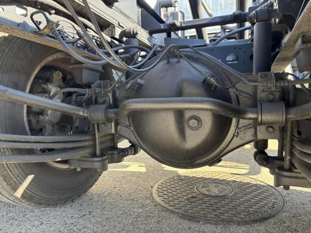 HINO DUTRO 2011 Image 31