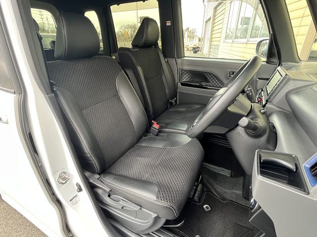 DAIHATSU TANTO CUSTOM 2020 Image 31